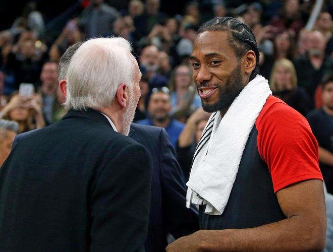 巡内摇摆 巡内摇摆